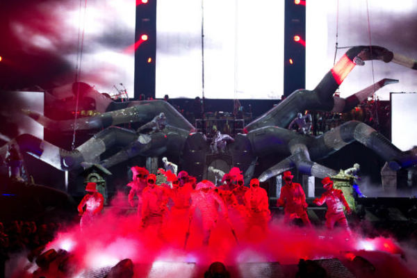 Цирк солнца - Michael Jackson: The Immortal World Tour Цирк солнца - Michael Jackson: The Immortal World Tour