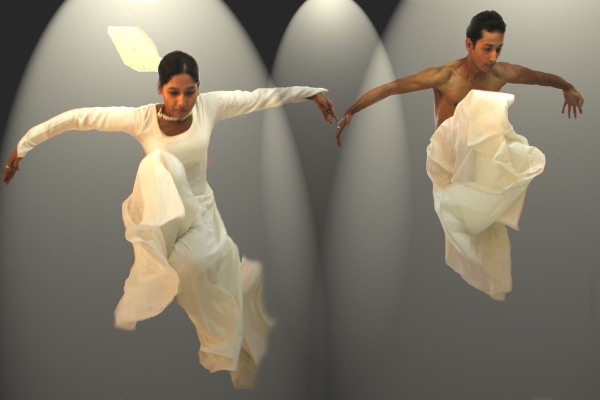 �Rhythmosaic Dance Company� - ������� �������� ������