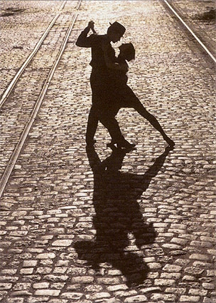http://www.4dancing.ru/files/u10/argentine_tango.jpg