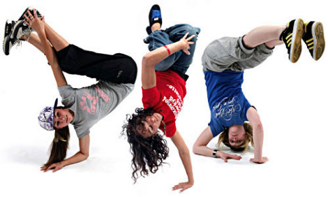 Hip-hop_dancing_1 Hip-hop_dancing_1